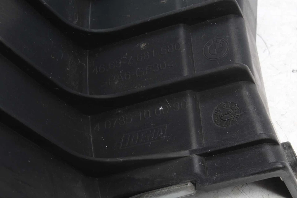 Tankverkleidung Tankschutz oben vorn silber BMW R 1200 RT K26 0368 R12T 05-09 - Bild 4 von 4