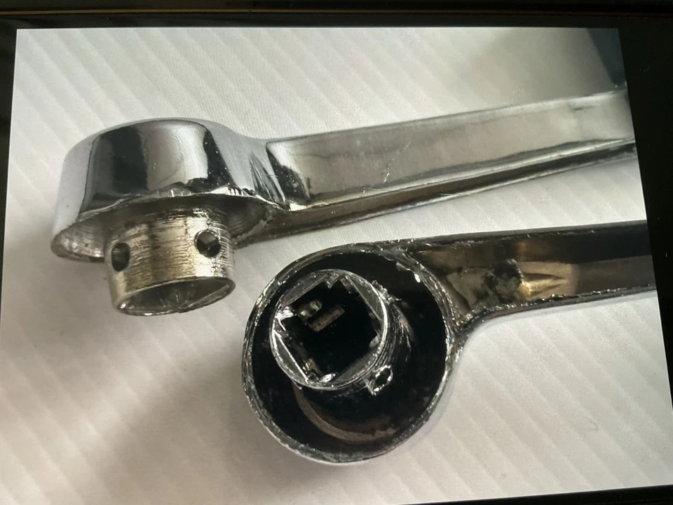 MAZDA 800 B1600 B1800 1600 CAMIONETA PICKUP INTERIOR MANIJA DE PUERTA bielas de ventana Foto 3 de 3