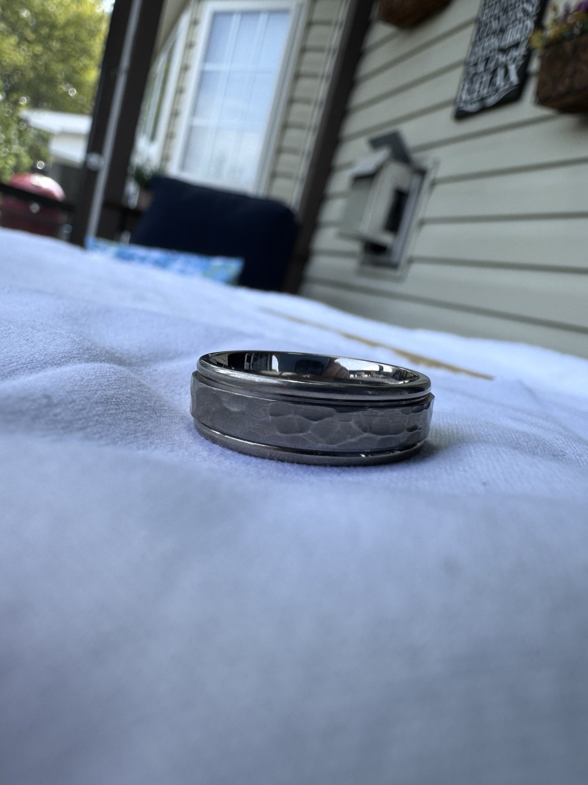 Solid Titanium 7mm Grooved Edge Hammered and Wedd… - image 3