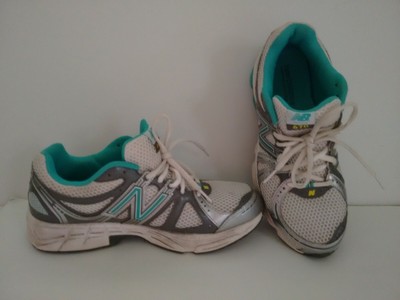 new balance 670 womens Grey