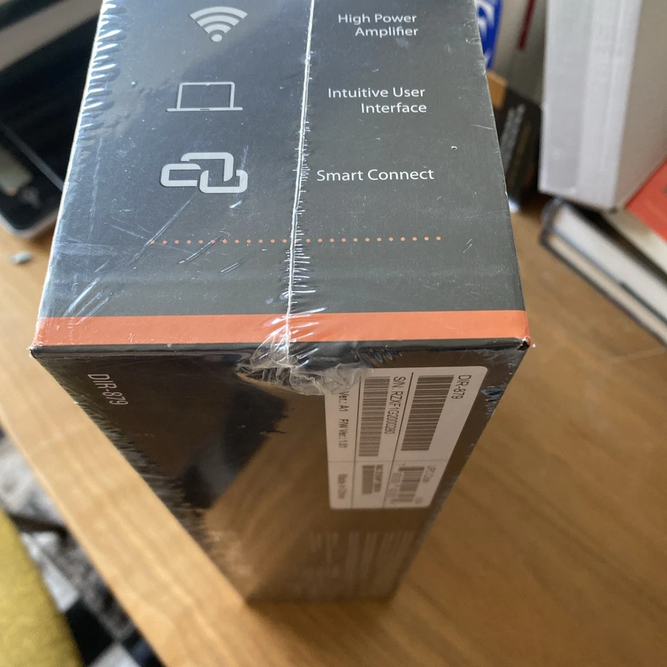 D-Link AC1750 EXO AC1900 Dual Band Wi-Fi Performance Wireless Router Model DI... - Image 2 of 4