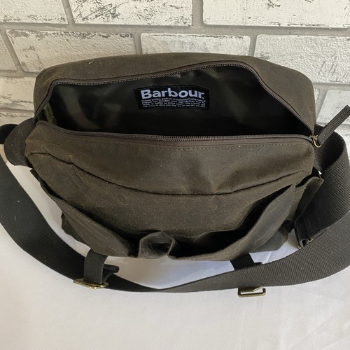 Barbour Essential Wax Waterproof Utility Satchel Messenger Laptop University Bag - Picture 10 of 12