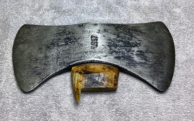 VTG. WOODINGS VERONA US97 DOUBLE BIT AXE HEAD 3-1/2 LBS.