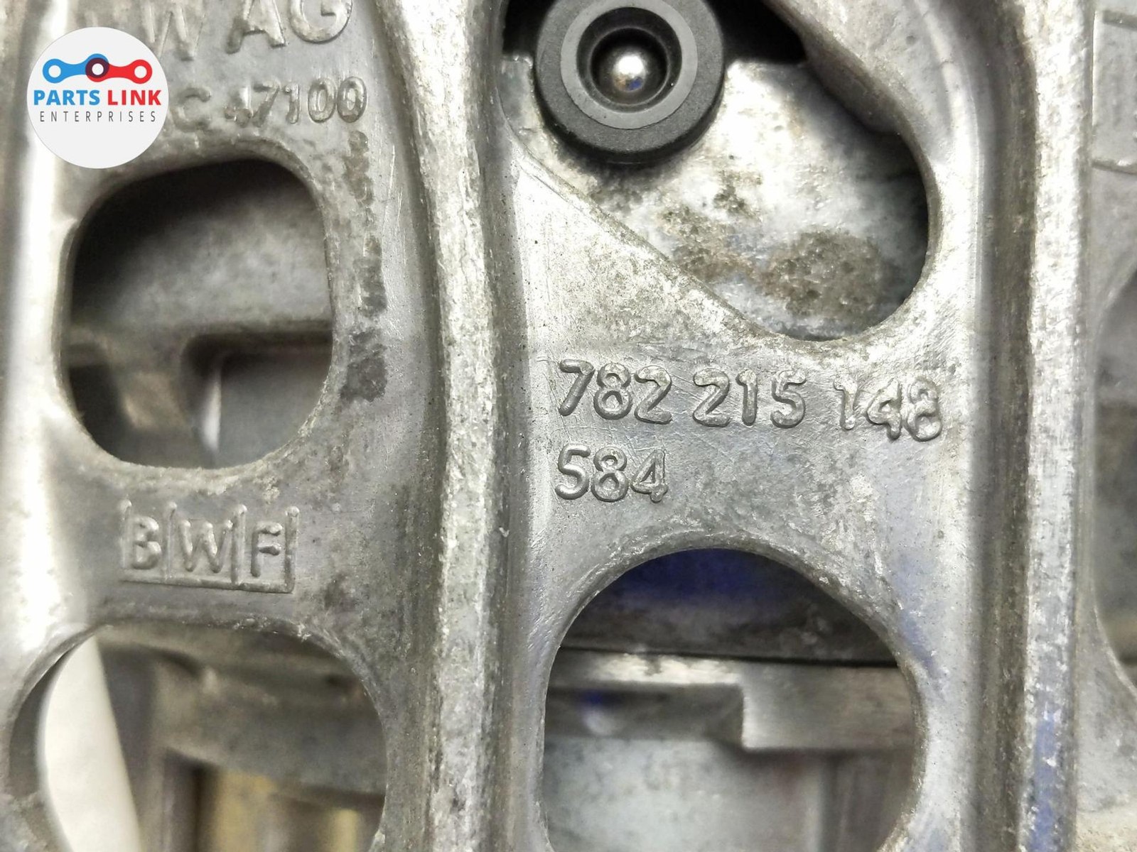 Bentley Bentayga 2016-2020 Left Motor support