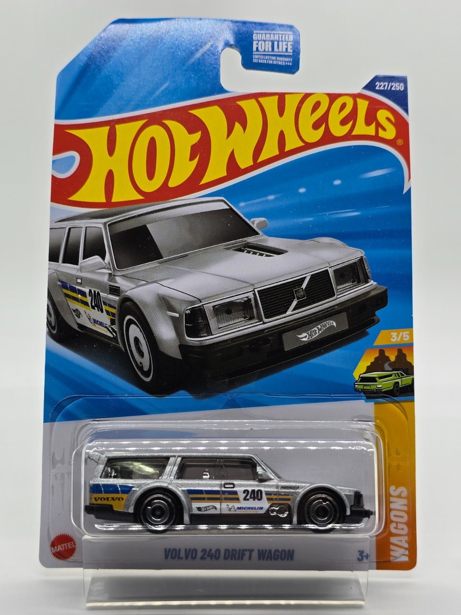 ミニカー Hot Wheels Volvo 240 Drift Wagon 2025 Hot Wheels Silver Volvo 240 Drift Wagon #227/250 Wagons