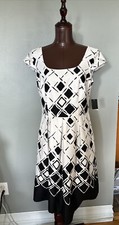 NWT Nine West Black & White Open Back Pleated Bottom Dress Sz:6