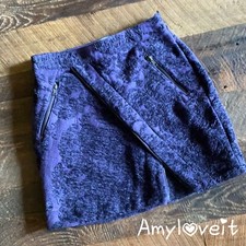 Urban Outfitters Textured Mini Skirt Size Small New