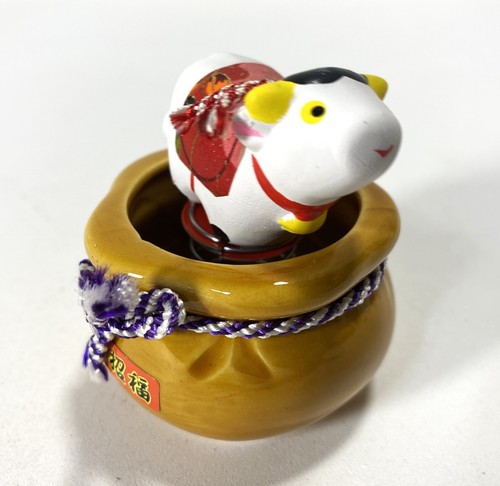 LOT 5 RARE VINTAGE JAPANESE CLAY BELL CERAMIC AMULET ZODIAC FIGURES DOREI BELL - Picture 9 of 12