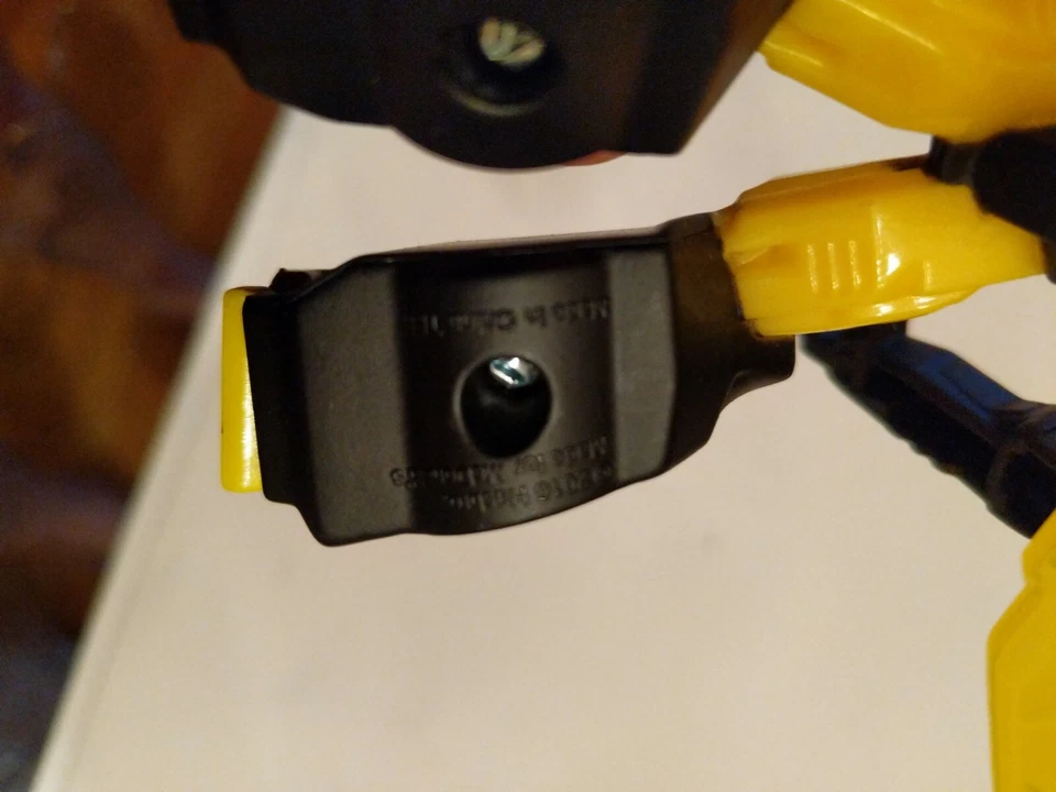 Transformers 2016 McDonald's Toy Bumblebee Robot Foto 4 de 4