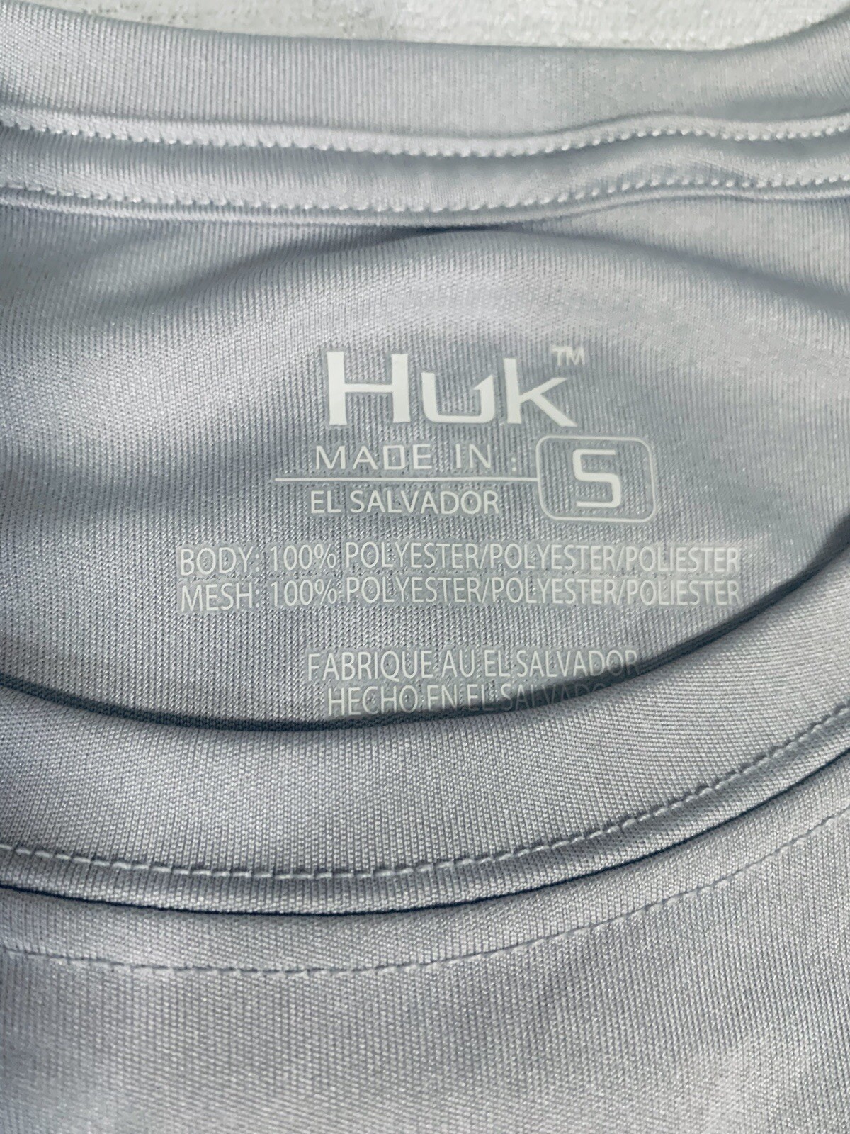 Huk Fishing Shirt Performance Mens Small Gray Long sleeve Spellout Logo