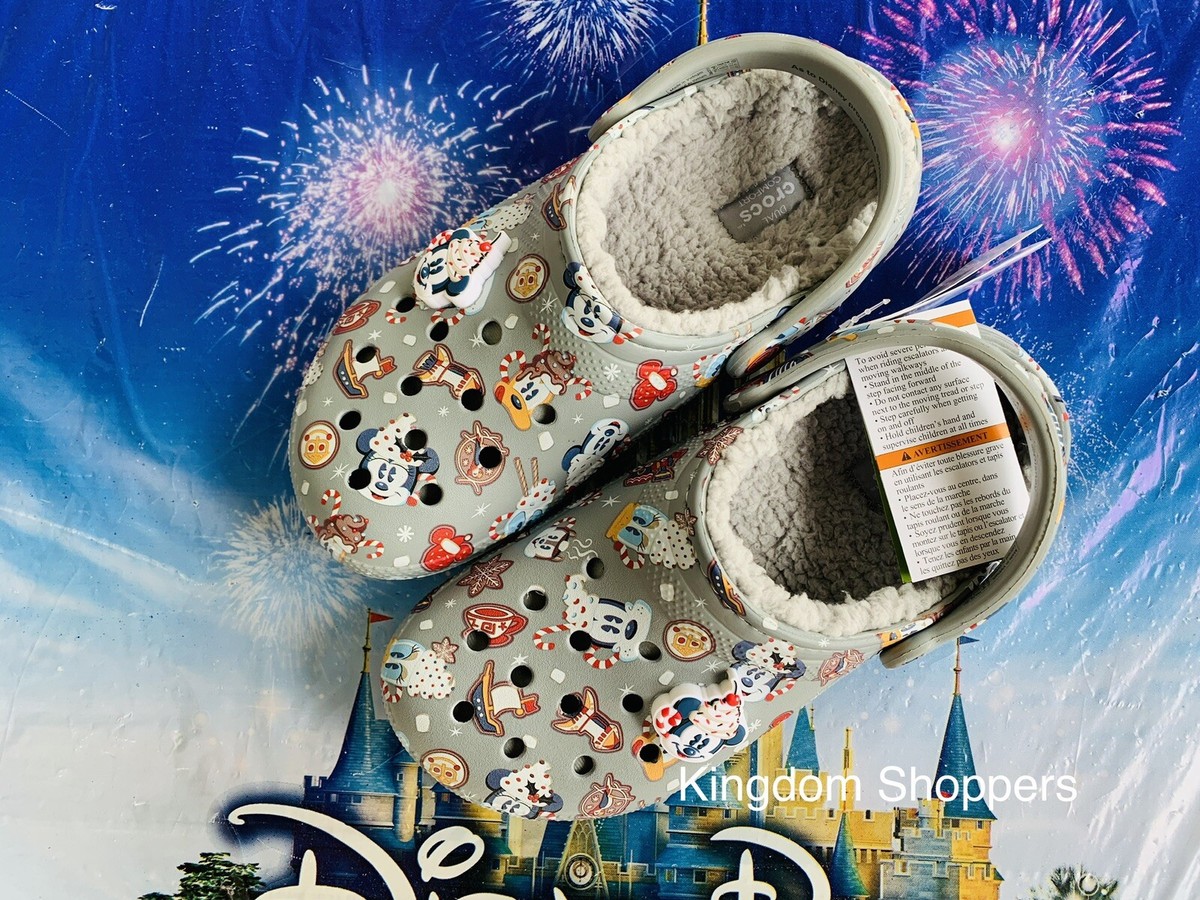 2021 Disney Parks Christmas Snacks Holiday Fleece Lined CROCS NWT M W  4/6