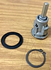 ~ NEW PACCAR DOOR LOCK INSTALLATION KIT ~ LOCK CYLINDER , GASKET & SNAP RING