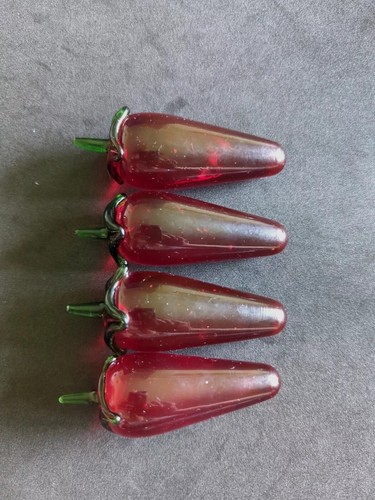 Art Glass Ruby Red Chili Peppers 3.5" Fake Fruit Vegetable Food Decor Set of 4 - Picture 13 of 13