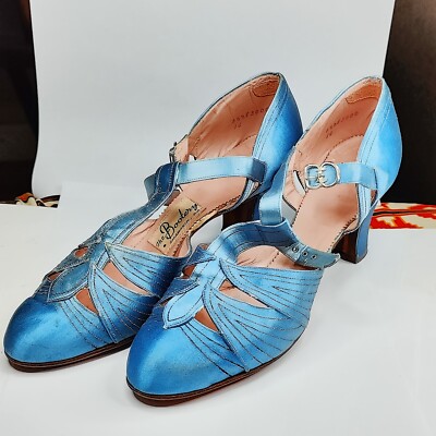 Antique 1930s Blue Satin Dance Shoes SZ