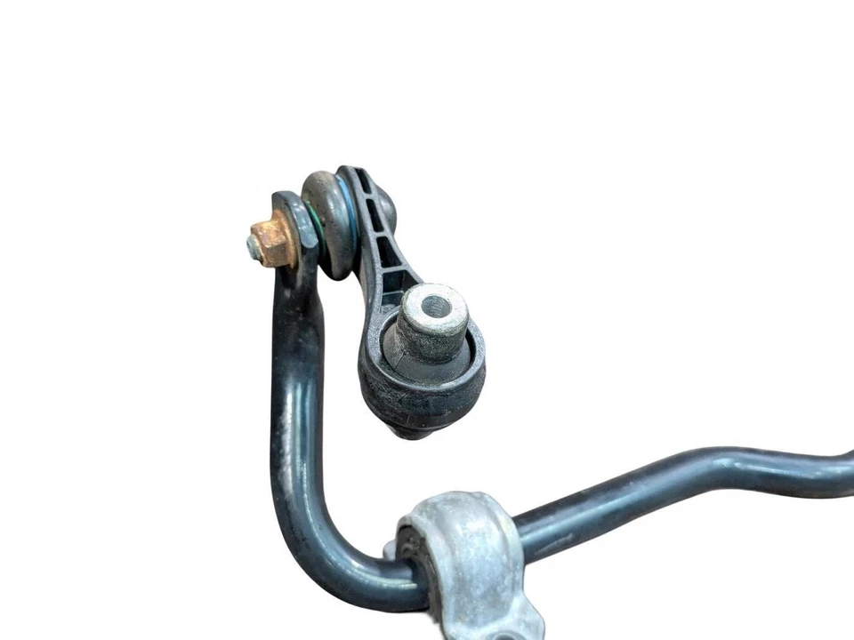 Barra estabilizadora trasera Audi Volkswagen A3 S3 Golf R 2015-2022 -- 5Q0511305BE Foto 4 de 4