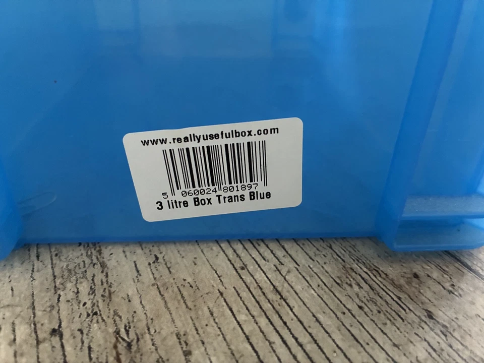 Really Useful 3L Plastic Storage Box With Lid 245x180x160mm blue - Image 3 of 4