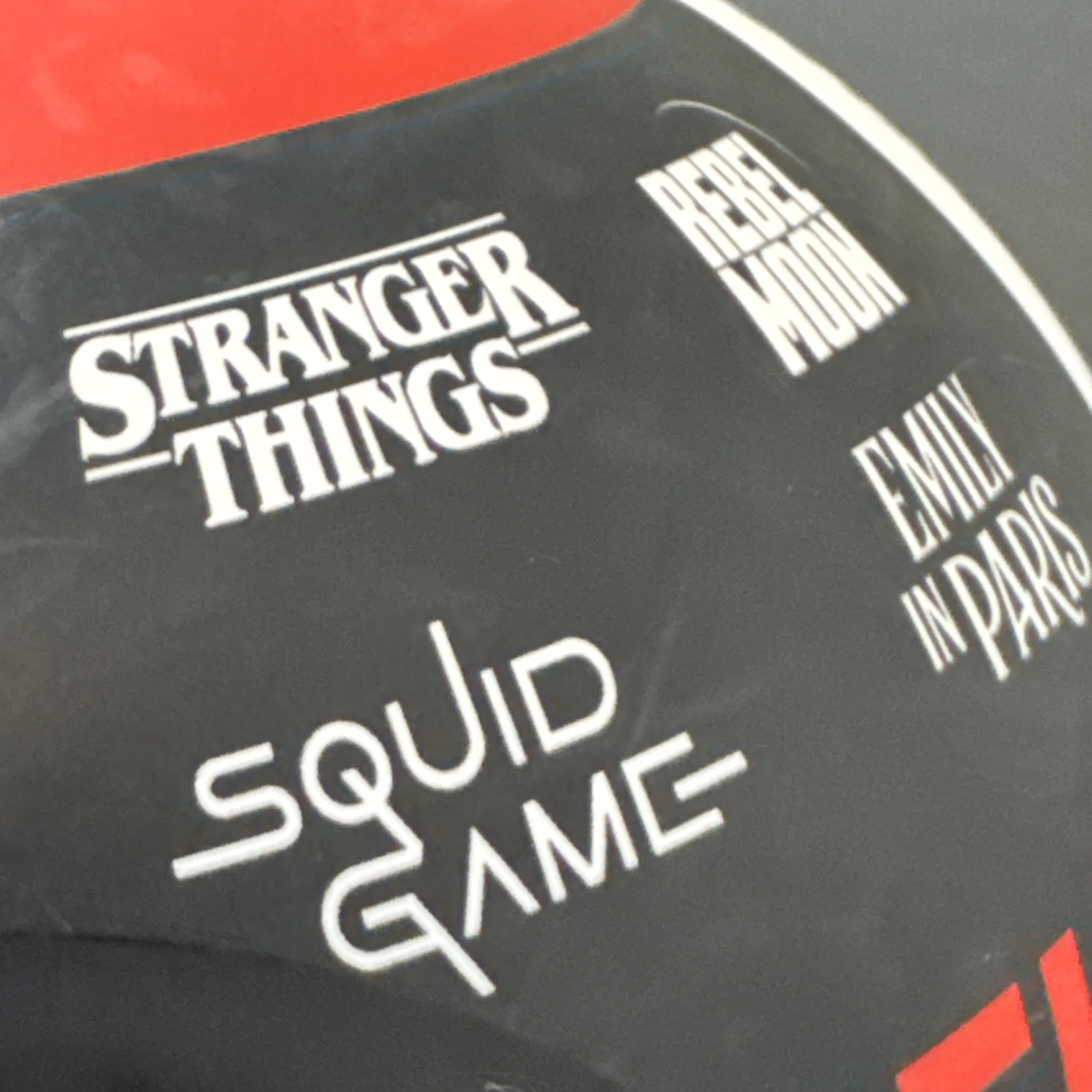 Mini Brands Netflix Capsule by ZURU Surprise Toy with Collectible Mini New