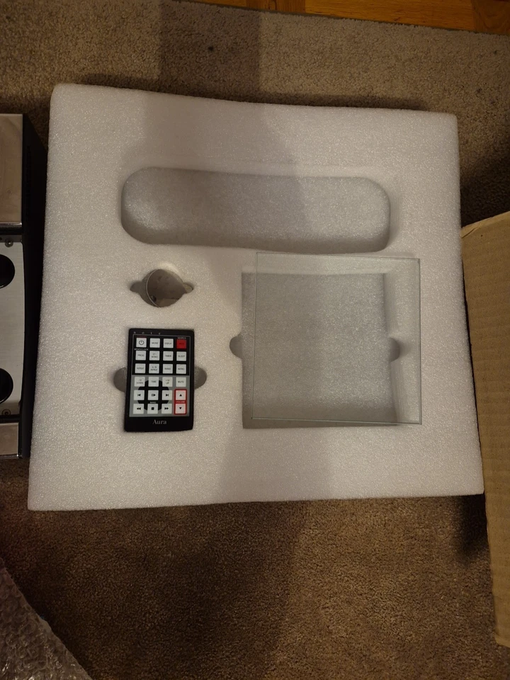 Aura Note CD/AMP ReceiverHigh-End CD-Player & Verstärker - Bild 4 von 4