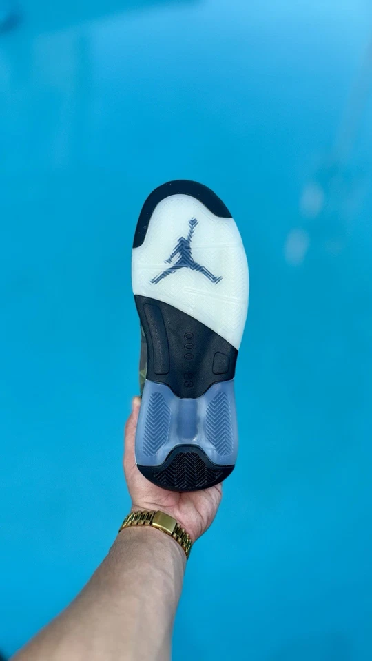 Camuflagem tamanho 11,5 - Air Jordan Maxin 200 - Imagem 4 de 4