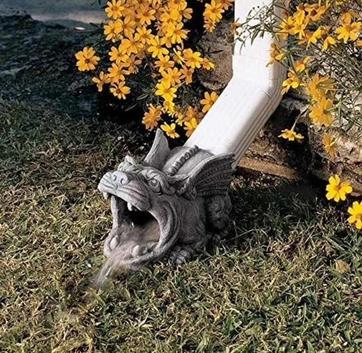 Roland the Gargoyle Gutter Guardian Rain Downspout Design Toscano QM7512079 - Image 2 of 4