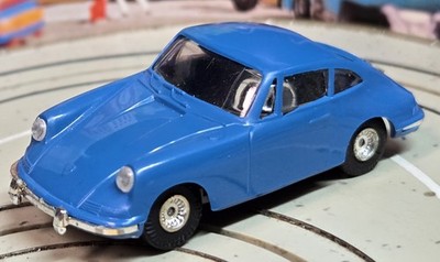 Faller AMS 4835 ~~ Porsche 911 With Sliding Chassis, 60s Toy #EBS1534