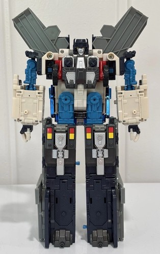 Costco Exclusive Transformers Cybertron 2005 (Robots Disguise 2001) Ultra Magnus - Imagen 2 de 10