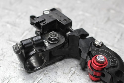 2012 Yamaha FZ6R CLUTCH PERCH & LEVER - Picture 9 of 15