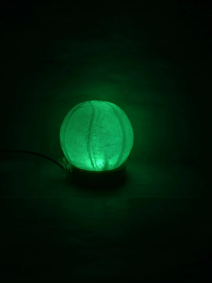 Nueva lámpara de sal artesanal que cambia de color para portátil funciona con cargador de móvil, también Foto 3 de 4