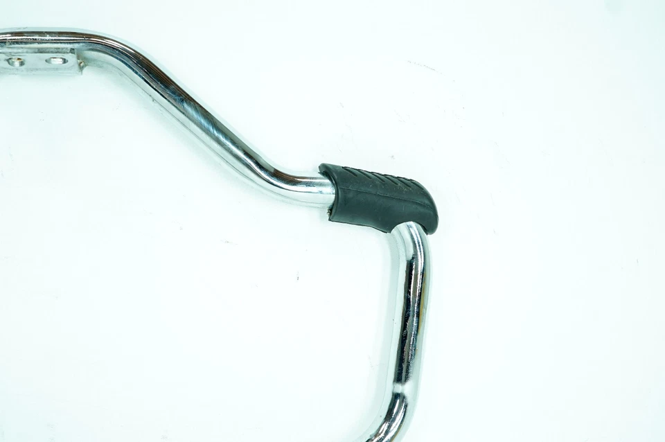 15 Harley Sportster Custom XL1200CP OEM Motor de carretera Barra de choque Riel de protección 1339 Foto 4 de 4