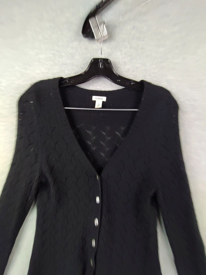 Suéter feminino LL Bean XS pequeno preto lã de cordeiro angorá cashmere cardigã cabine - Imagem 2 de 4