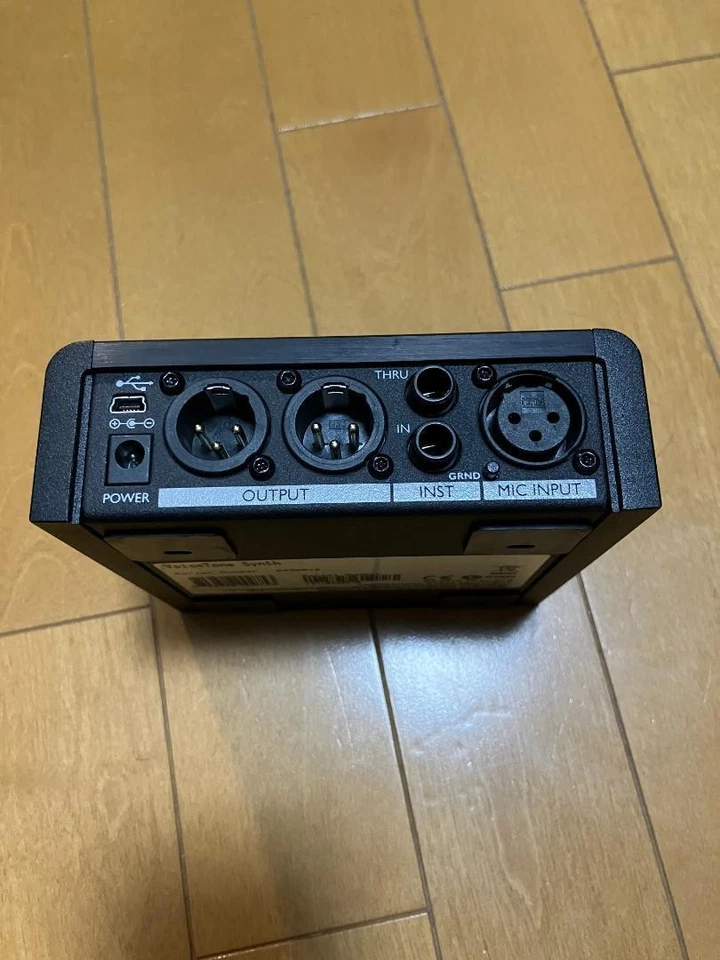 TC-Helicon VoiceTone Synth Vocal Effects Processor Good Condition - Image 3 of 4