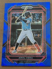 2023 Panini Prizm Blue Cracked Ice Arol Vera #62 Los Angeles Dodgers 