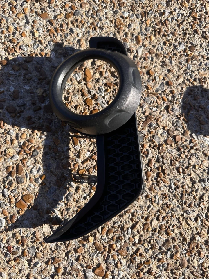 Luz antiniebla LED 2014-2020 Toyota 4Runner OEM (par) con carcasas para las luces Foto 3 de 4