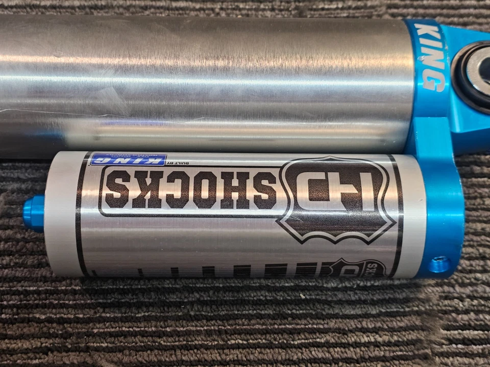 King Shocks HDS43105 3.0 Billet Piggyback Shock OD Dia 3.114 Rod Dia 0.781 — 第 4/4 张图片