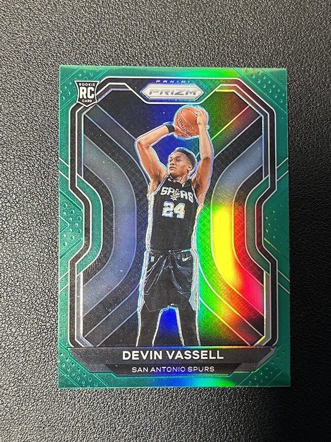 2020 Panini Prizm (Green Prizm) Devin Vassell Rookie #252