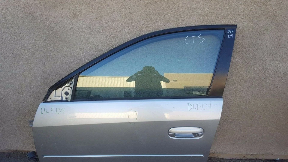 2003-2007 CADILLAC CTS FRONT LEFT DRIVER DOOR SHELL PANEL OEM DLF139 - Image 2 of 4