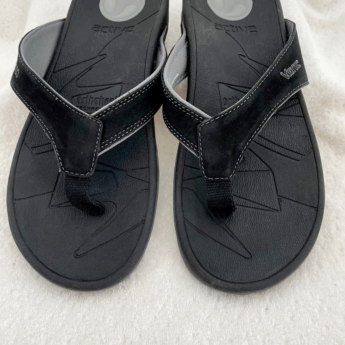 VIONIC Bryce Black Thong Leather Sandals Orthaheel Comfort  display picture 2