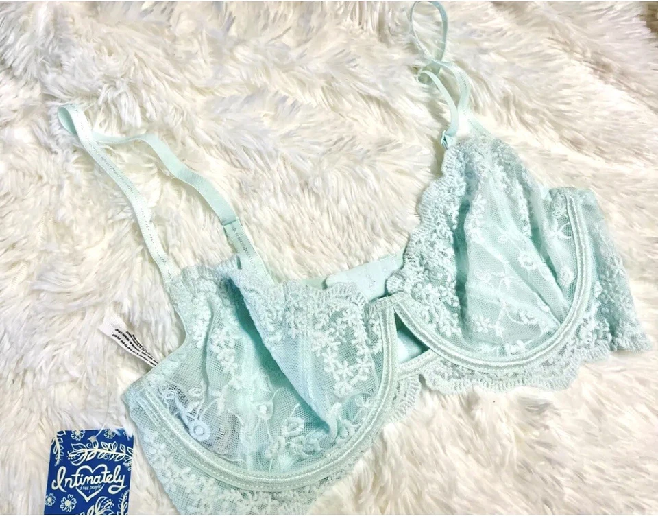 Free People Daydreamer Lace Bra Size 32D Ice Fog OB500012 NWT - Image 2 of 4