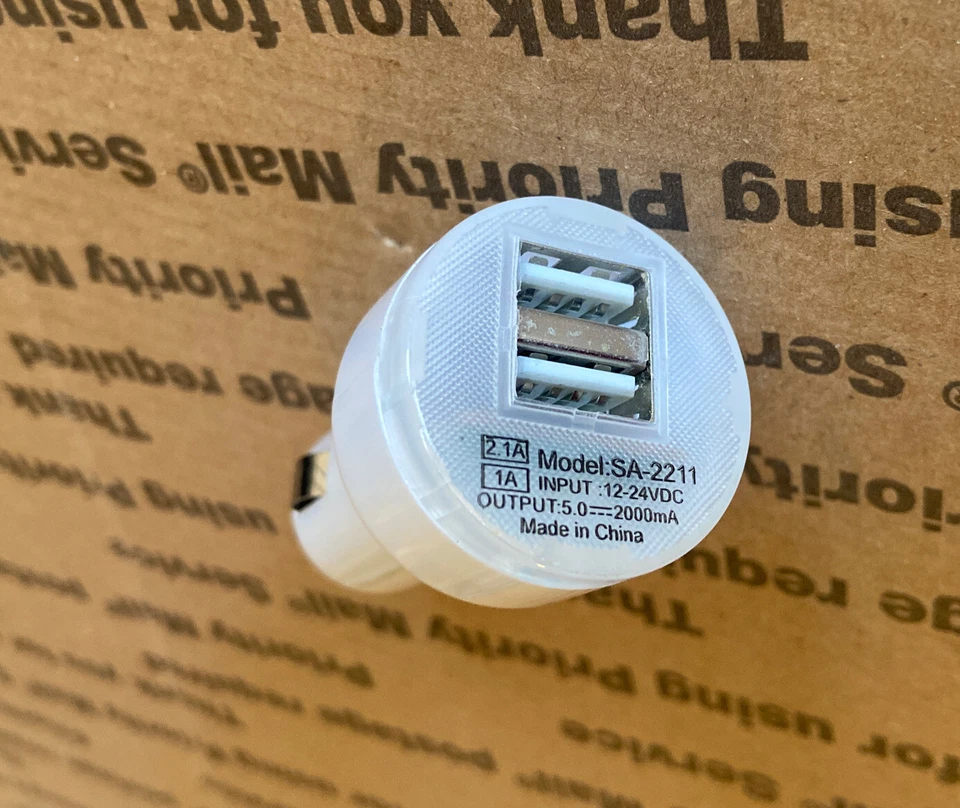 100x White Dual USB 2.1A Car Charger Adapter For iPhone Android Samsung LG HTC  - Image 2 of 4