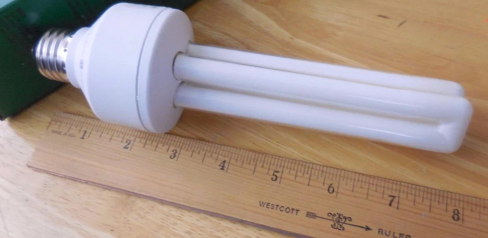 Bombilla Sylvania Dulux EL 20W CFL 2700K 82 CRI #29105 CF20EL/827/MED Foto 2 de 4