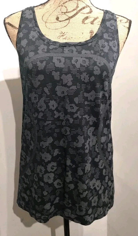 lululemon swiftly patterned athletic tank-top