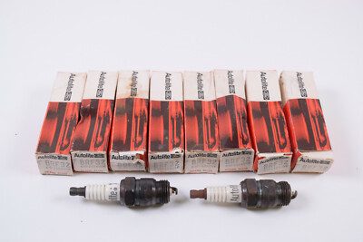 Vintage Autolite Motorcraft Ford Set of 8 Resistor BRF 32 Spark Pugs