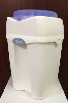 Tommee Tippee Sangenic Windeleimer / Flieder & Weiß