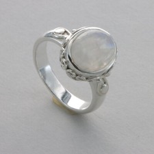 Oval Rainbow MOONSTONE Ring - 925 STERLING SILVER Rhodium 18e