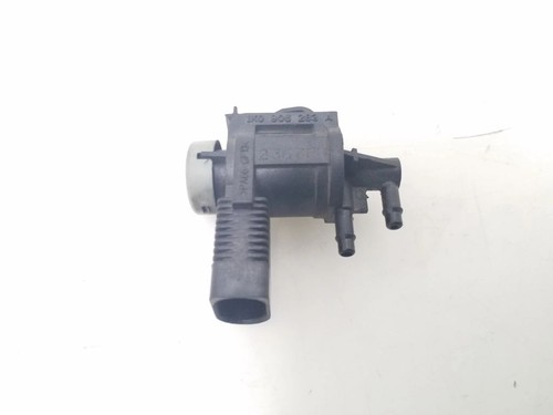 Audi A4 S4 B7 8E 8H 2008 Diesel 120kW Turbolader Druckwandler Magnetventil