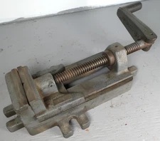 Vintage Columbian 1513 1/2 Machinist Milling Vise 3 1/2” Jaws  - Made In USA