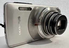Olympus Stylus 7010 12.0MP Digital Camera Tested Battery New Charger Mem Card