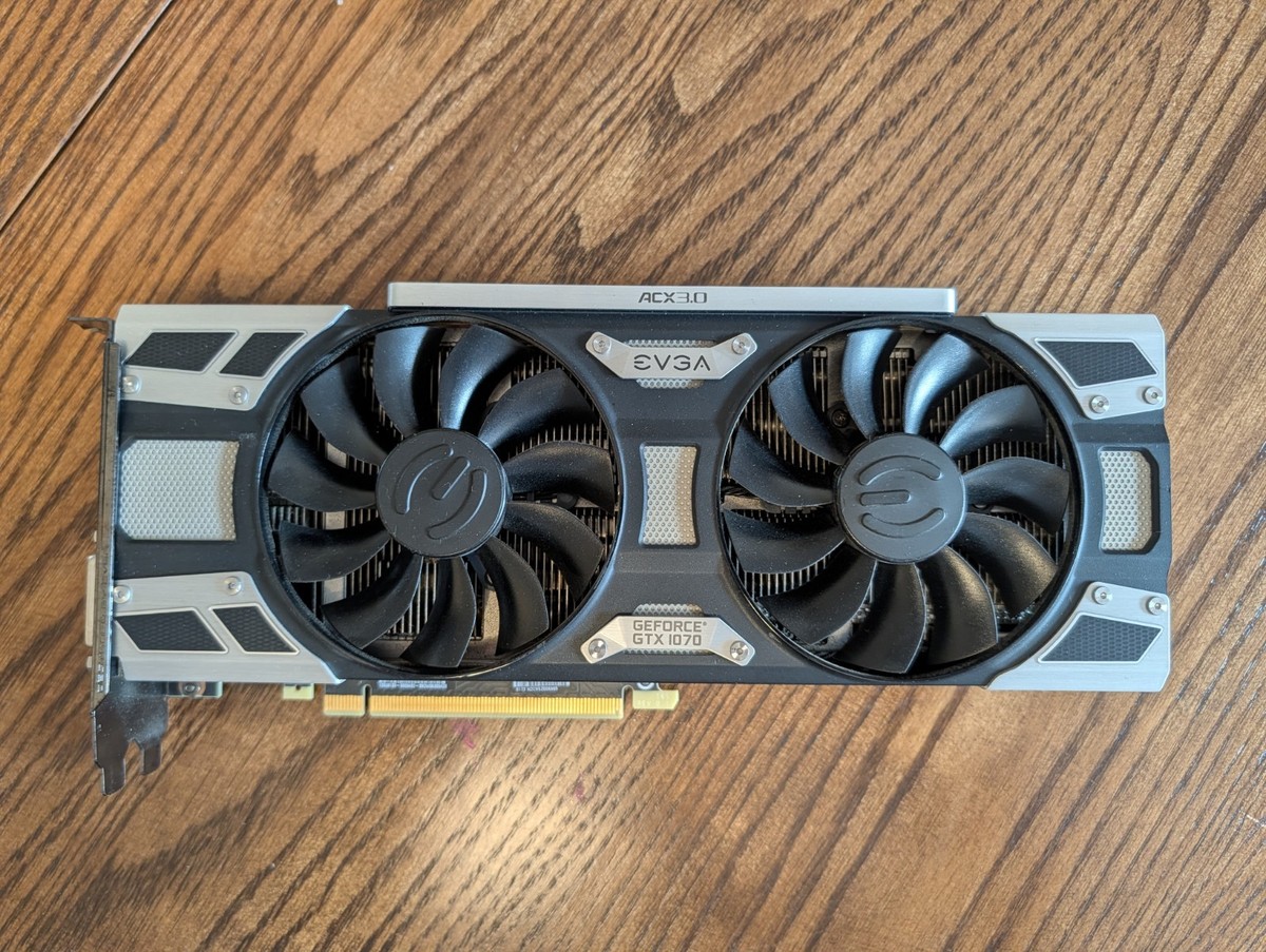 EVGA GeForce GTX 1070 ACX 3.0 Graphics Card Multiple Monitor Fan 