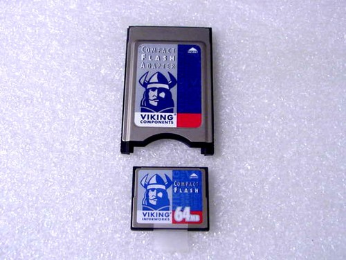 64MB Viking Compact Flash Memory card + PCMCIA Adapter/ JANOME , Etc 64 MB - 第 1/4 張圖片