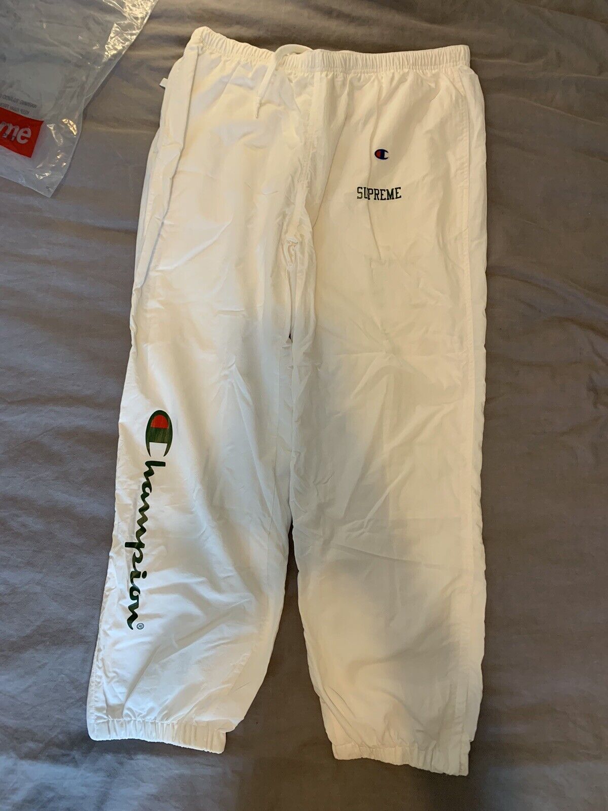 Supreme champion track pants 18s/s white